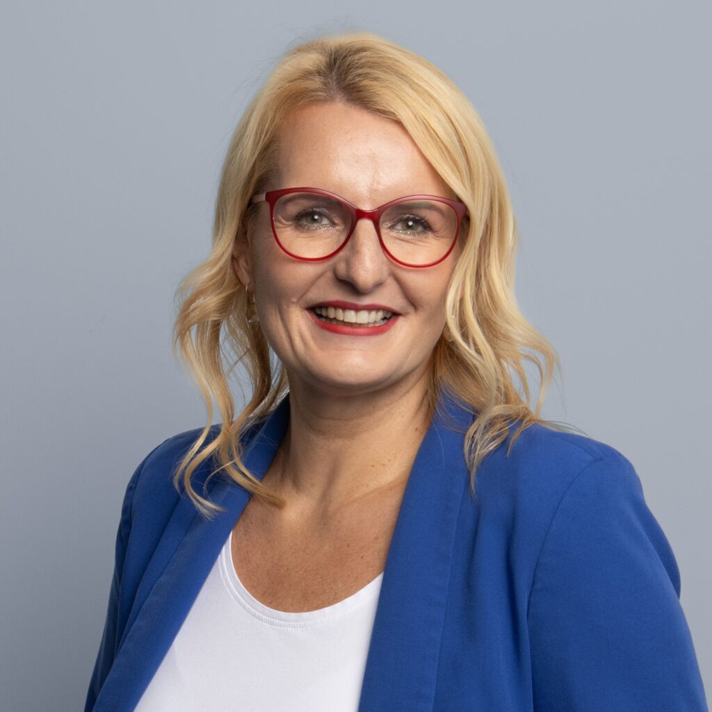 Silvia Zeller